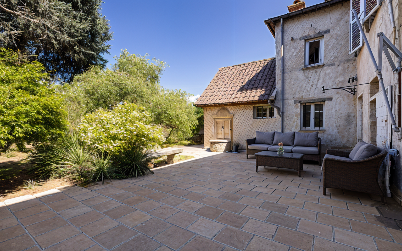 250709_ActiImmo_7bis Rue de la Republique 0048_VIrtual Staging3